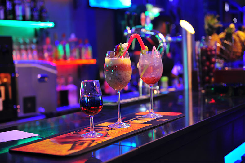 Bar